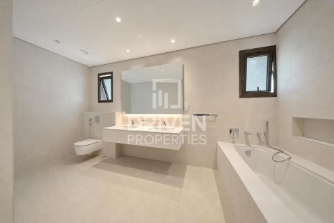 4 bedrooms Villa in District One, UAE No. 212818 23