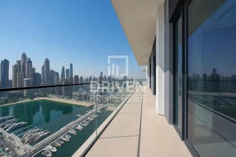 4 bedrooms Penthouse in EMAAR Beachfront, UAE No. 223055 29