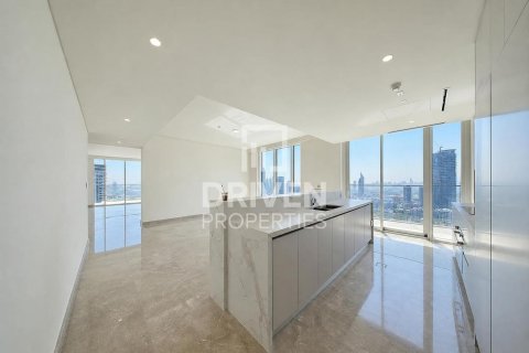 4 bedrooms Penthouse in EMAAR Beachfront, UAE No. 223055 5