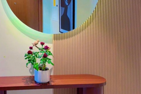 Apartment de 2 dormitorios en Forte 2, UAE No. 215389 10