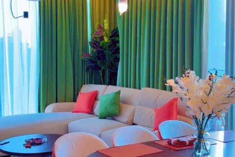 Apartment de 2 dormitorios en Forte 2, UAE No. 215389 4