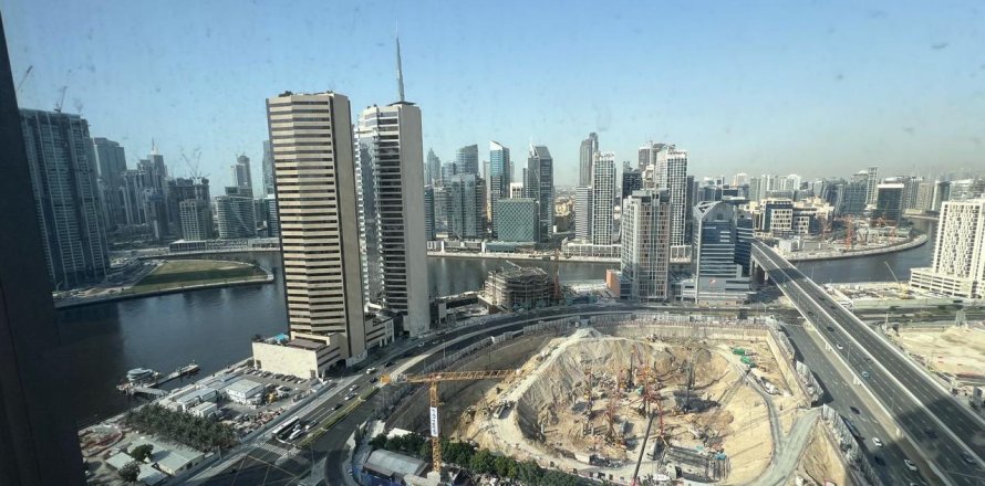 1 غرف نوم شقة في الخليج التجاري, الإمارات العربية المتحدة رقم 217141