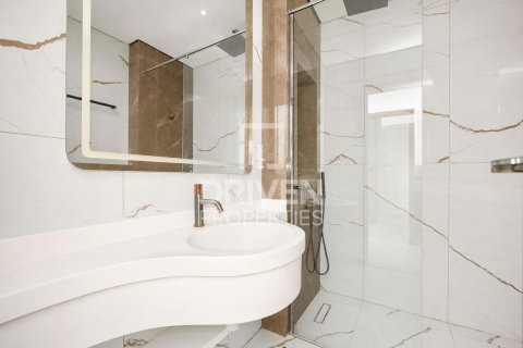 Apartment de 2 dormitorios en Majan, UAE No. 221533 11