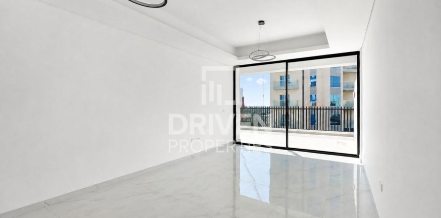 Apartment de 2 dormitorios en Majan, UAE No. 221533