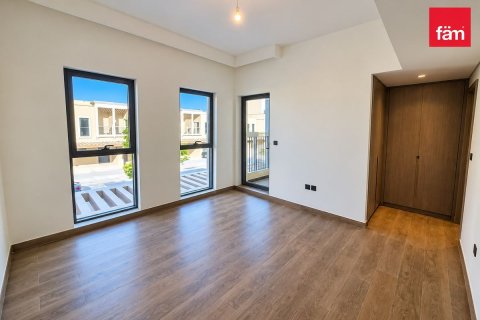 4 bedrooms Townhouse in Dubai, UAE No. 210934 12