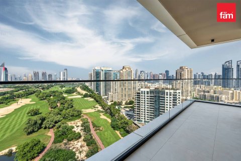 Apartment de 3 dormitorios en Dubai, UAE No. 223690