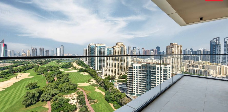 Apartment de 3 dormitorios en Dubai, UAE No. 223690