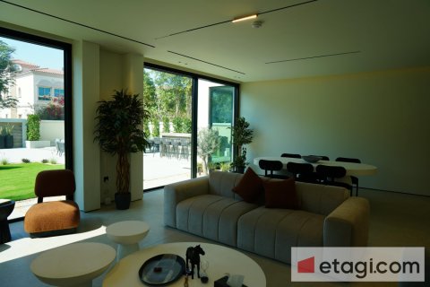 Land de 538.8m² à Jumeirah Village Triangle, UAE No. 48134 21