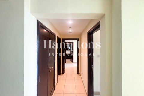 Appartement de 2 chambres à The Views 1, UAE No. 198213