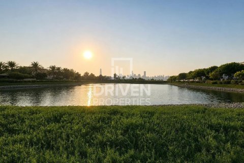 Land de 2605.74m² en Sector E, UAE No. 214231 5