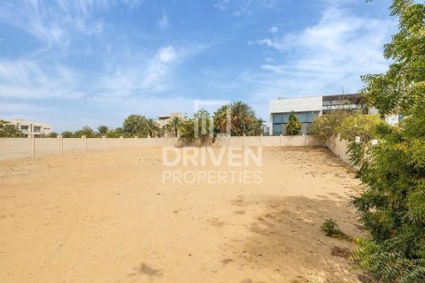 Land de 2605.74m² en Sector E, UAE No. 214231 12