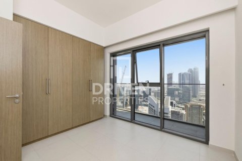 2 bedrooms Apartment in Burj Royale, UAE No. 212524 9