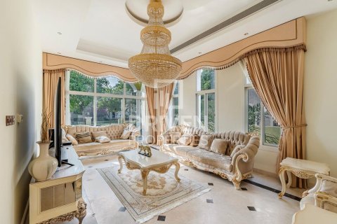 4 bedrooms Villa in Hacienda, UAE No. 212664 4