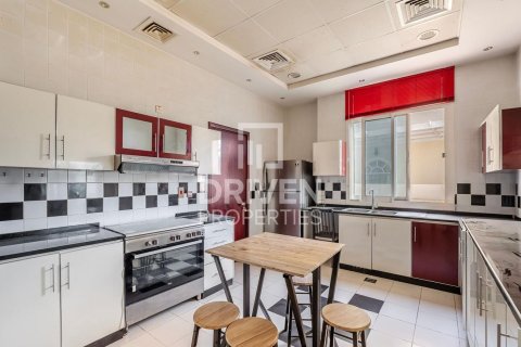 4 bedrooms Villa in Hacienda, UAE No. 212664 25