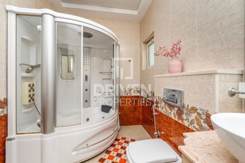 4 bedrooms Villa in Hacienda, UAE No. 212664 21