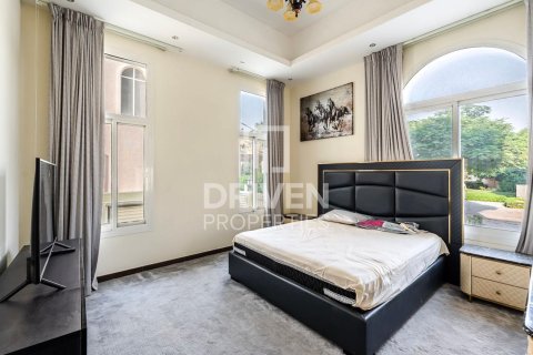4 bedrooms Villa in Hacienda, UAE No. 212664 14