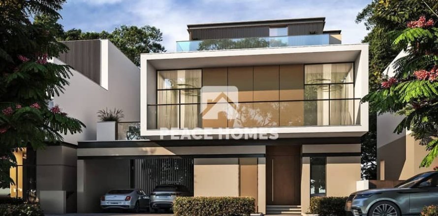 6 bedrooms Villa in Dubai Land, UAE No. 10932