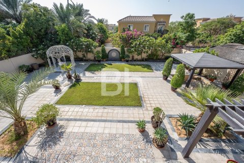 Villa de 4 dormitorios en Arabian Ranches, UAE No. 218729 5