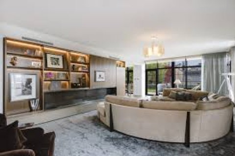 Penthouse de 5 dormitorios en BUGATTI RESIDENCES BY BINGHATTI Business Bay, UAE No. 97294 5
