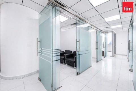 Офис 176.6м² в Бизнес-Бэй, ОАЭ №199336 20