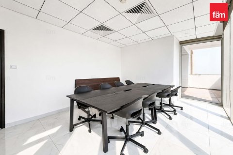Офис 176.6м² в Бизнес-Бэй, ОАЭ №199336 25