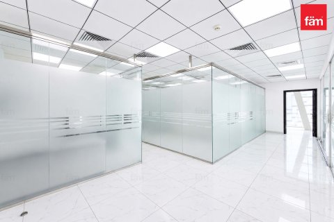 Офис 176.6м² в Бизнес-Бэй, ОАЭ №199336 19