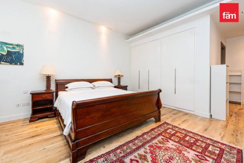 Apartment de 2 dormitorios en City Walk, UAE No. 205722 11