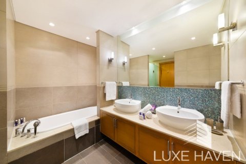 Квартира с 3 спальнями в Marina Residences, ОАЭ №11067 13