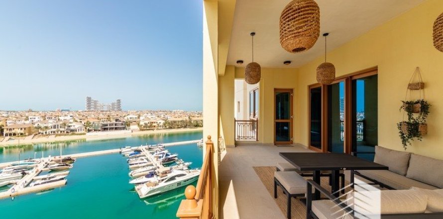 Квартира с 3 спальнями в Marina Residences, ОАЭ №11067