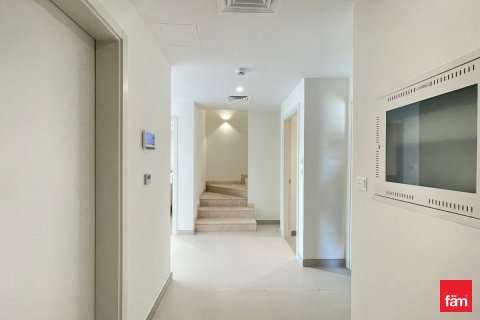 3 bedrooms Villa in Dubai, UAE No. 223868 11