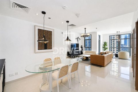 Apartment de 2 dormitorios en Claren Towers, UAE No. 223315 3