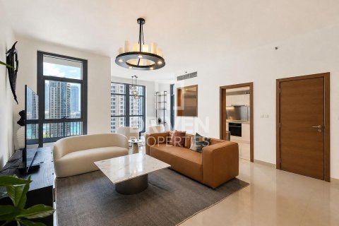 Apartment de 2 dormitorios en Claren Towers, UAE No. 223315 15