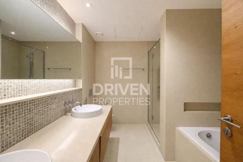 Apartment de 2 dormitorios en Claren Towers, UAE No. 223315 18