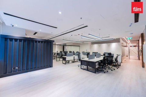 619.7m² Office in Business Bay, UAE No. 222394 14