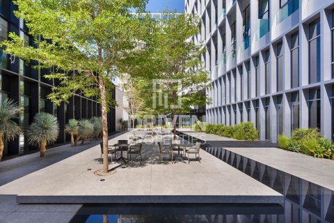 Studio Apartment in Al Satwa, UAE No. 212775 23