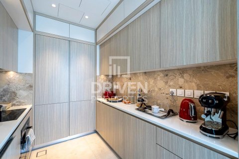 Studio Apartment in Al Satwa, UAE No. 212775 11