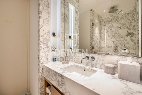 Studio Apartment in Al Satwa, UAE No. 212775 16