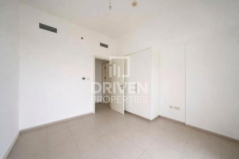 3 bedrooms Apartment in Zahra Apartments, UAE No. 226012 10