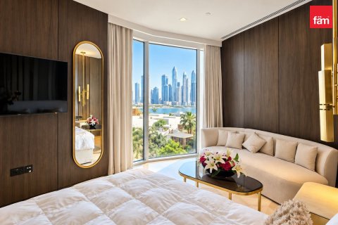 3 bedrooms Apartment in Palm Jumeirah, UAE No. 52420