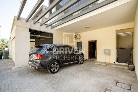 4 غرف نوم فيلا في District 12, الإمارات العربية المتحدة رقم 214647 12