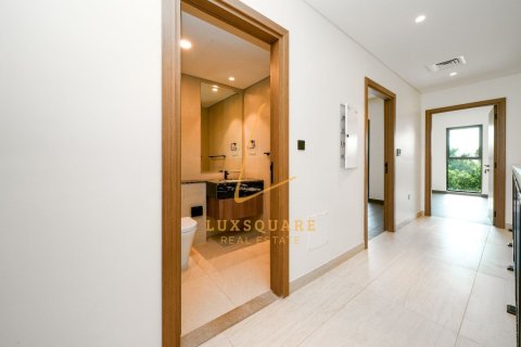 4 غرف نوم فيلا في Damac Lagoons, الإمارات العربية المتحدة رقم 224335 12
