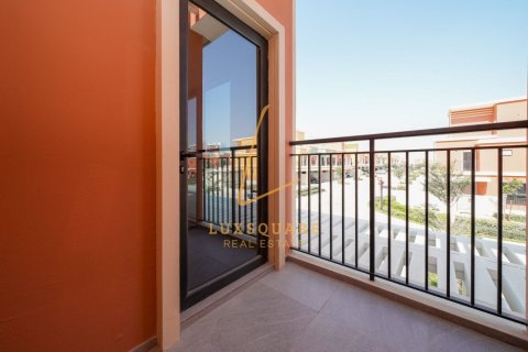 4 غرف نوم فيلا في Damac Lagoons, الإمارات العربية المتحدة رقم 224335 26