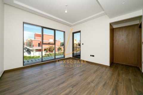 4 غرف نوم فيلا في Damac Lagoons, الإمارات العربية المتحدة رقم 224335 16
