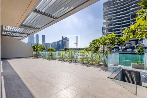 3 bedrooms Apartment in Al Wasl, UAE No. 212397 3