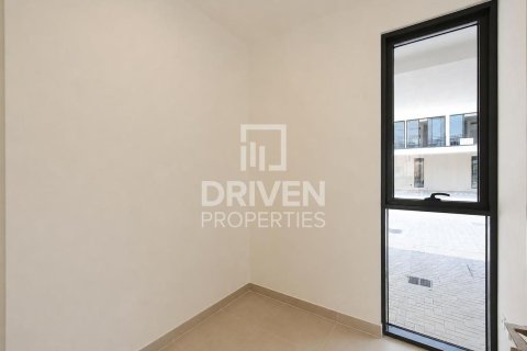 Townhouse de 3 dormitorios en The Valley, UAE No. 215247 20