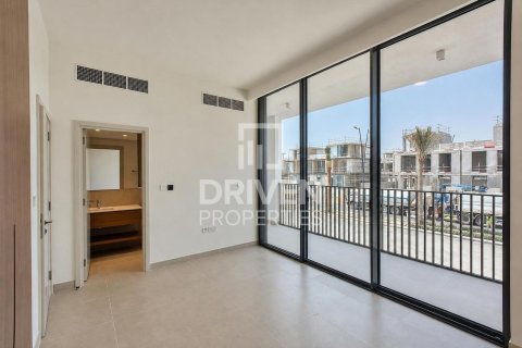 Townhouse de 3 dormitorios en The Valley, UAE No. 215247 15