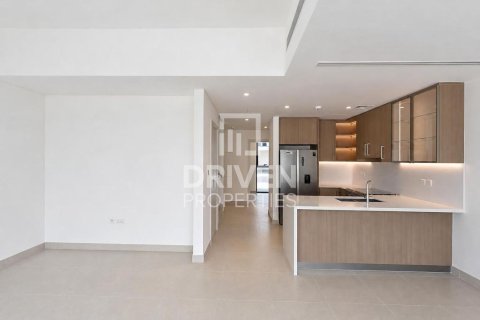 Townhouse de 3 dormitorios en The Valley, UAE No. 215247 9