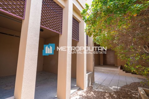 Townhouse de 4 chambres à Khalifa City, UAE No. 145726 15