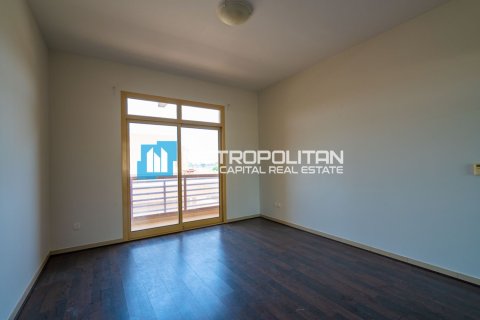 Townhouse de 4 chambres à Khalifa City, UAE No. 145726 9