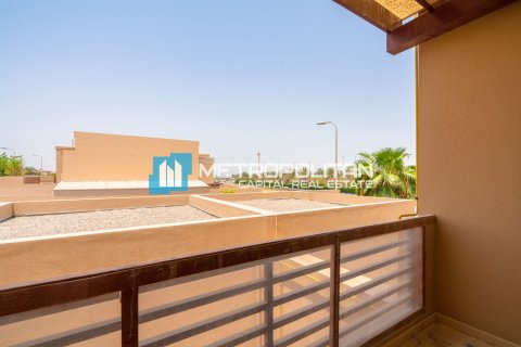 Townhouse de 4 chambres à Khalifa City, UAE No. 145726 3